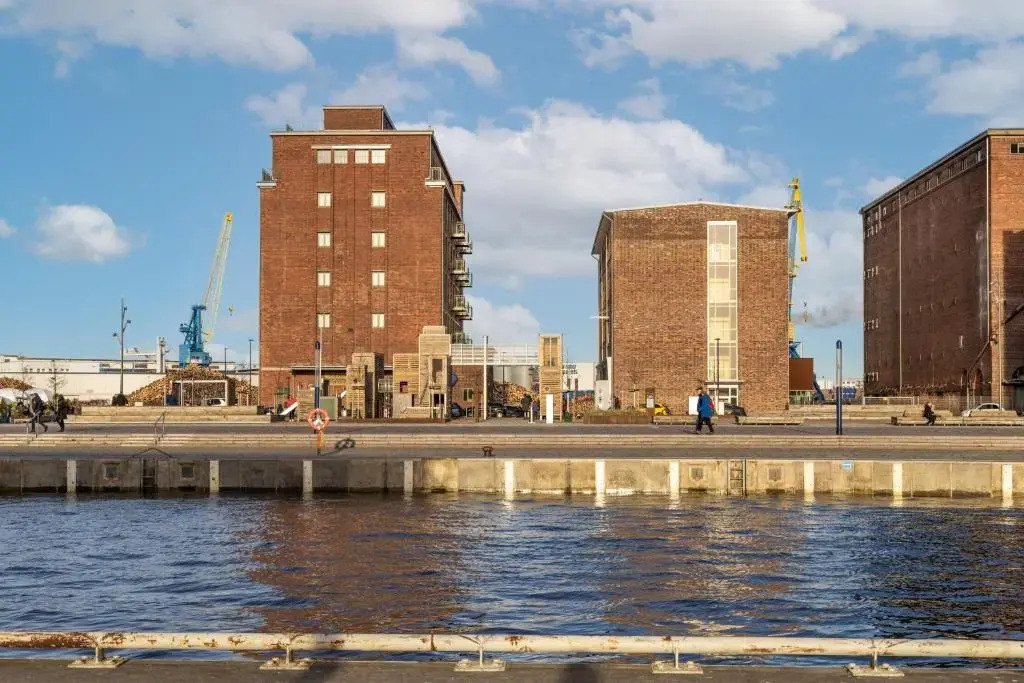 Ferienapartments am Krusespeicher Ferienapartments am Krusespeicher 2-17