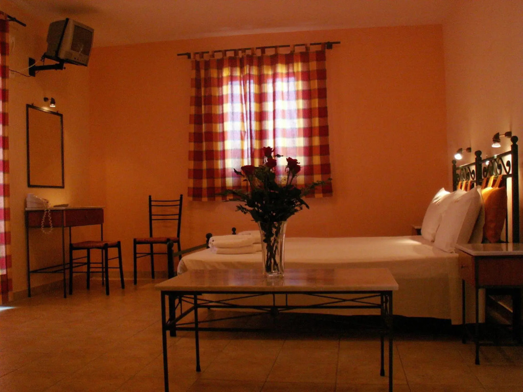 Elanthi Village Apartments