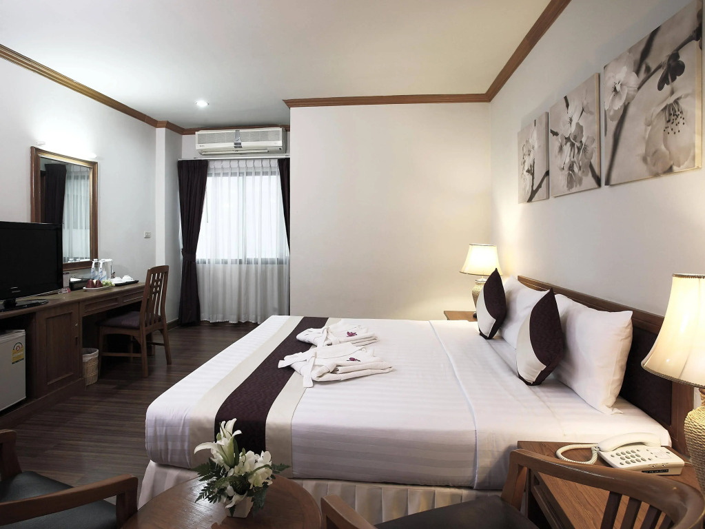 TK Palace Hotel & Convention Bangkok