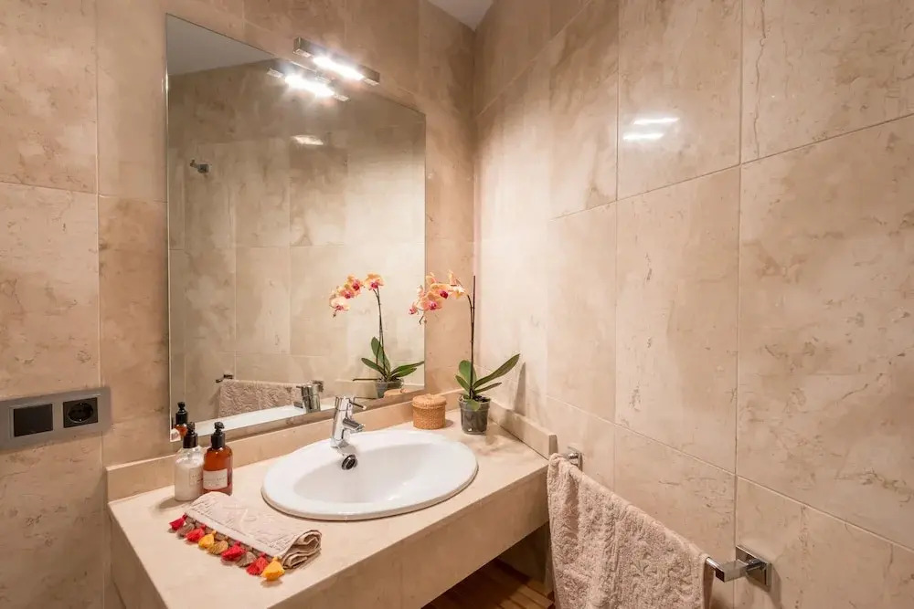 Chezmoihomes Luxury Town hall Granada