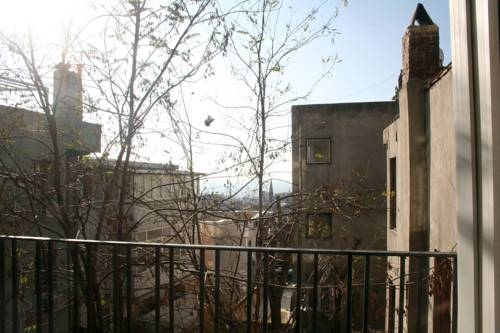 Aslan Apartments