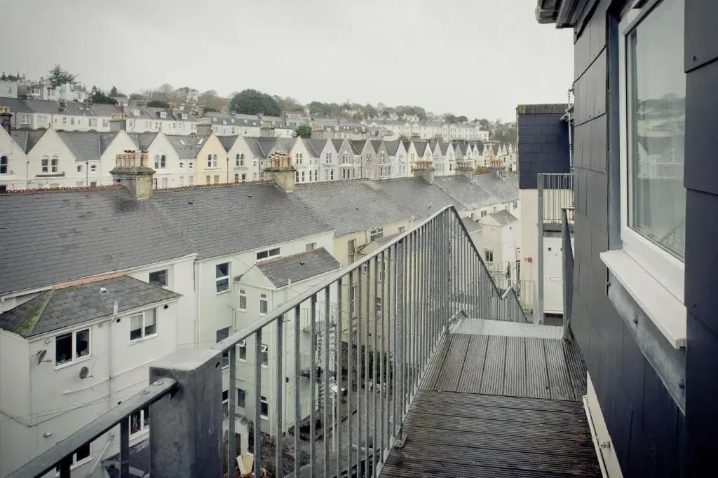 Top View 2 Bedroom Apartments Plymouth