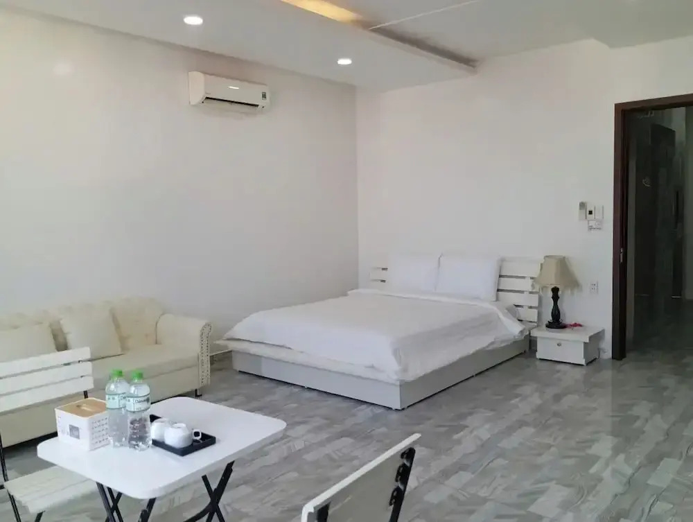 TQ 2 Hotel & Apartment