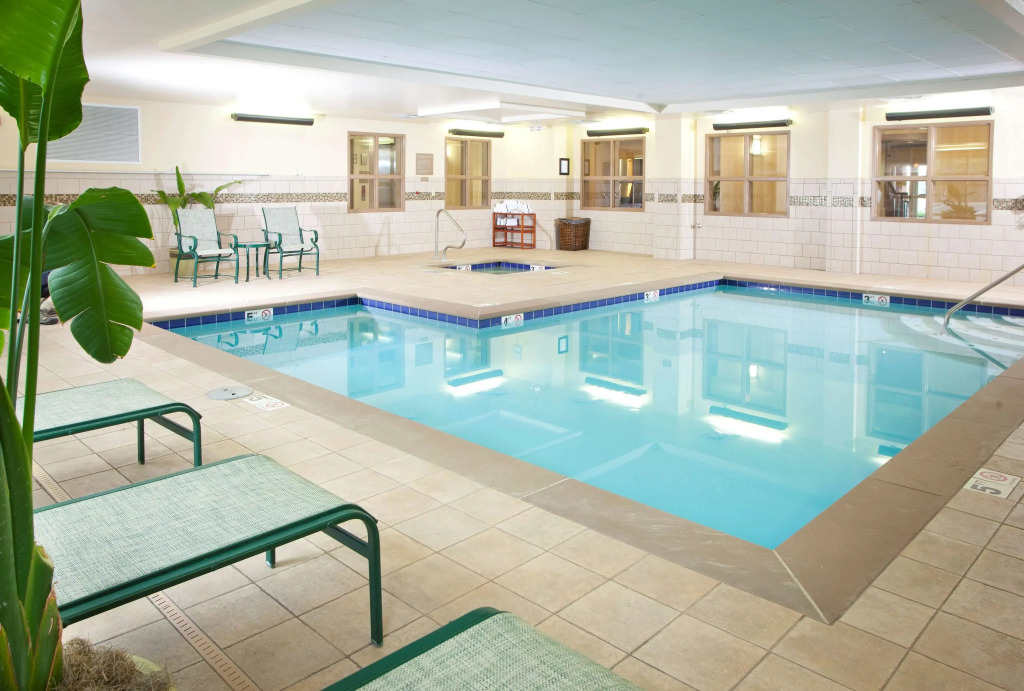 Country Inn & Suites by Radisson, Knoxville at Cedar Bluff, TN
