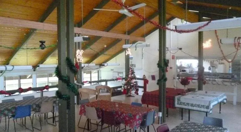 Christmas Creek Café & Cabins