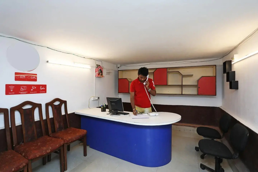 Hotel O Jalan Lake View Near Mani Square