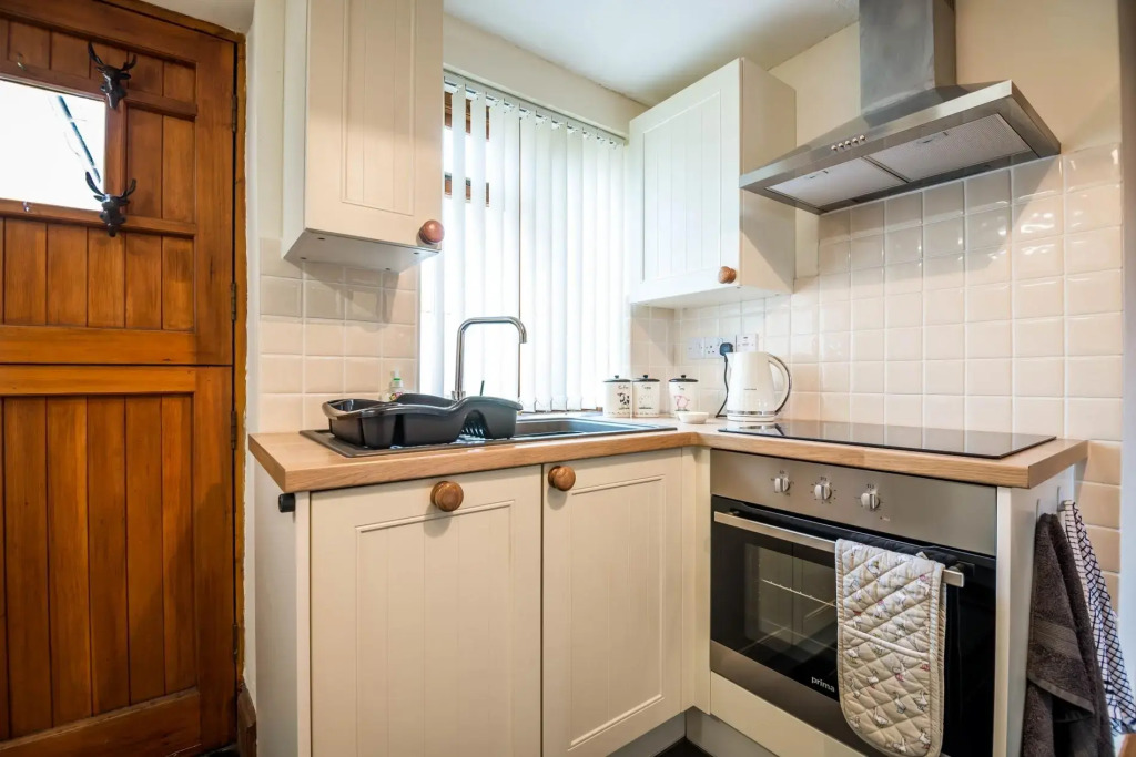 The Brambles - 2 bedroom Cottage - Llanteg