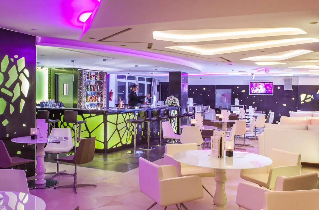 Samarons Hotels