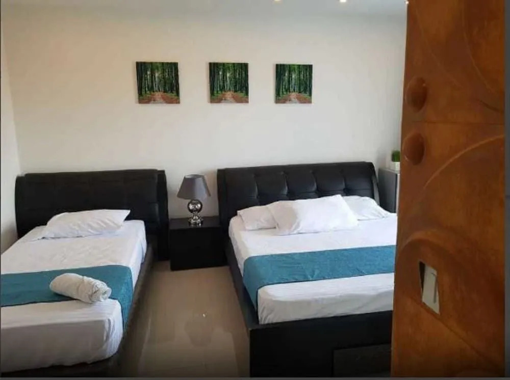 Hotel Chipichape Inn