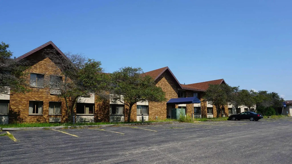 Magnuson Hotel Dixon