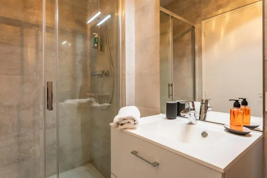 Le LEPERDIT - Bel appartement de charme refait à neuf en hypercentre
