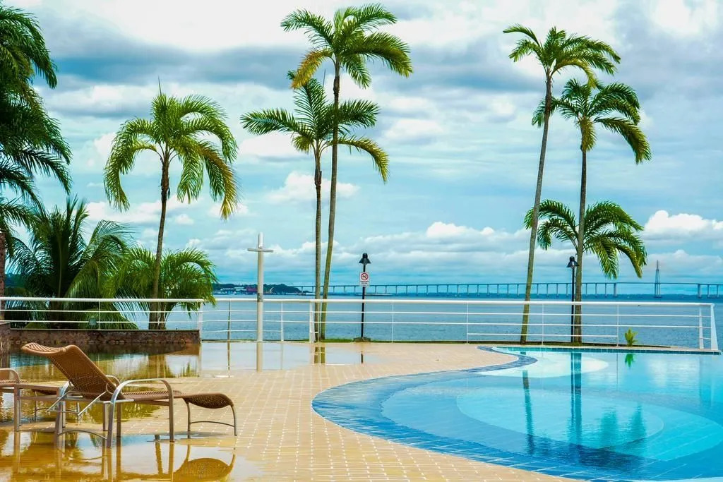 Tropical Executive Hotel