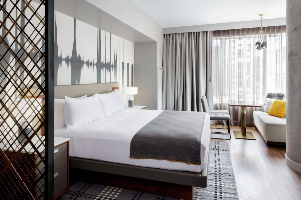 The Sound Hotel Seattle Belltown, Tapestry Collection