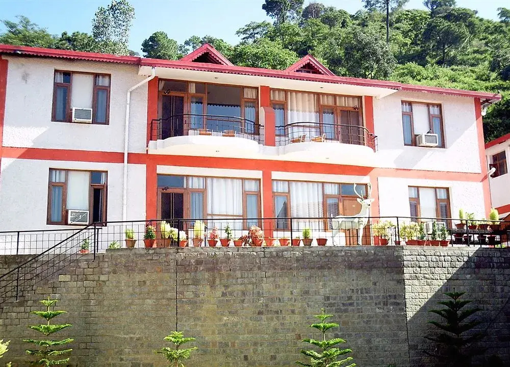 Surya Rock Rose Resort