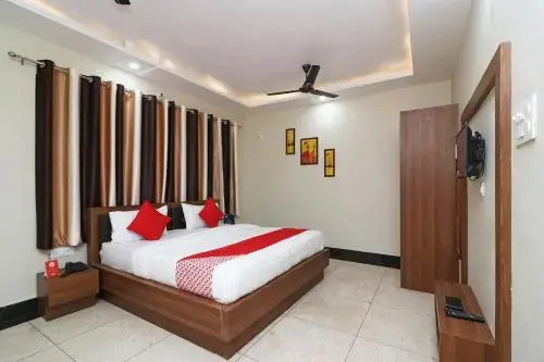 Oyo 22990 Nature Inn
