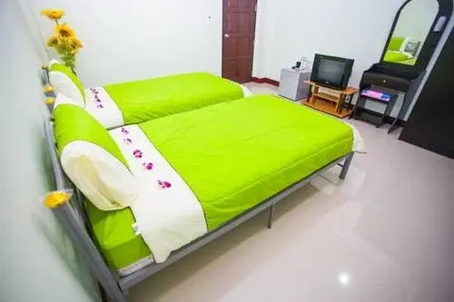 Baan Prasert Guesthouse