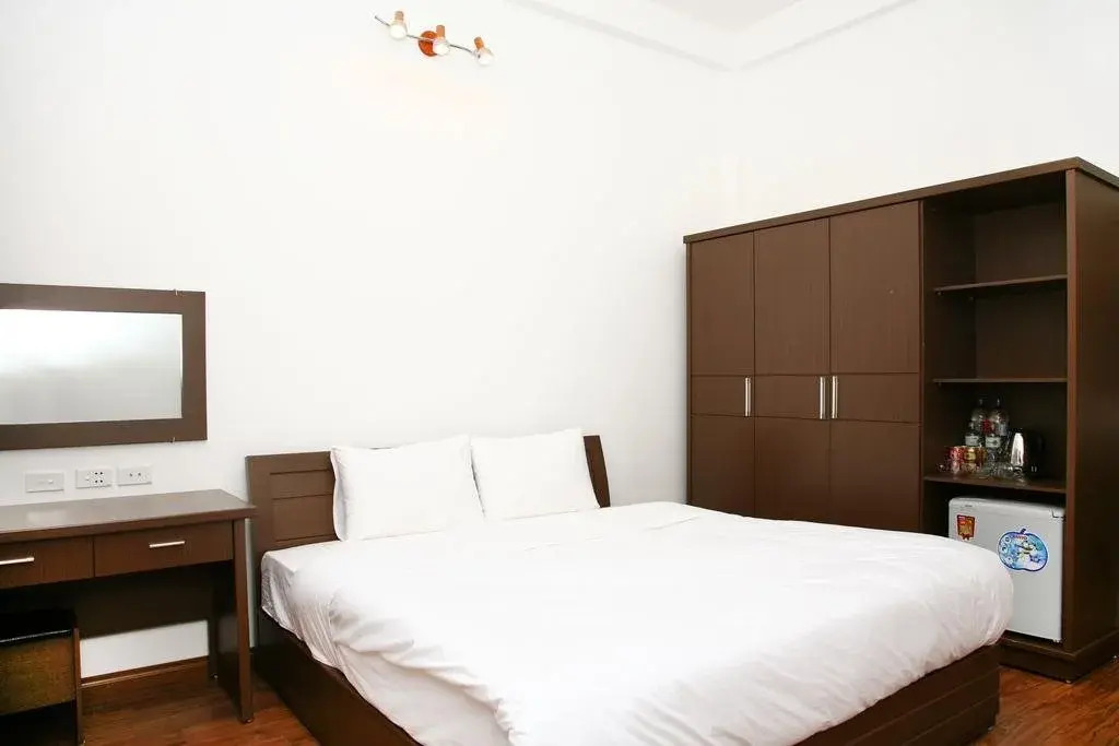 Bluebell Hotel 1