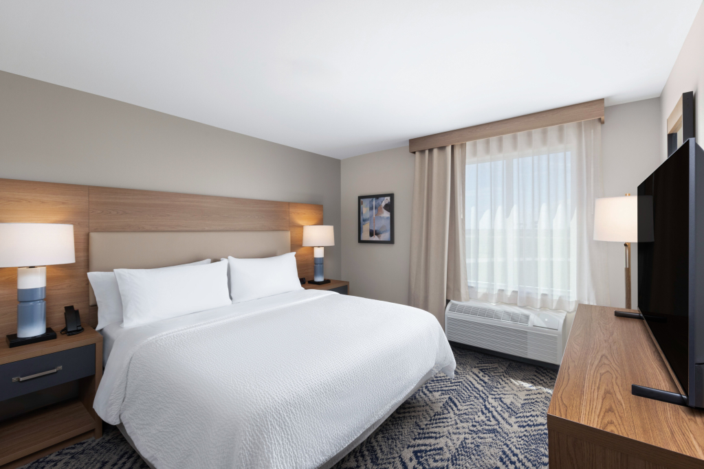 Candlewood Suites McPherson by IHG