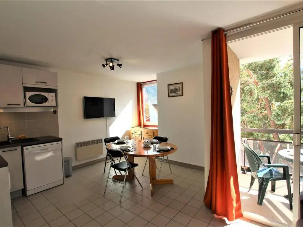 Appartement Briançon, 2 pièces, 4 personnes - FR-1-330C-66