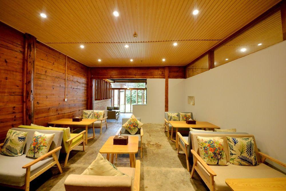 Lugu Lake Guanlanyue Inn