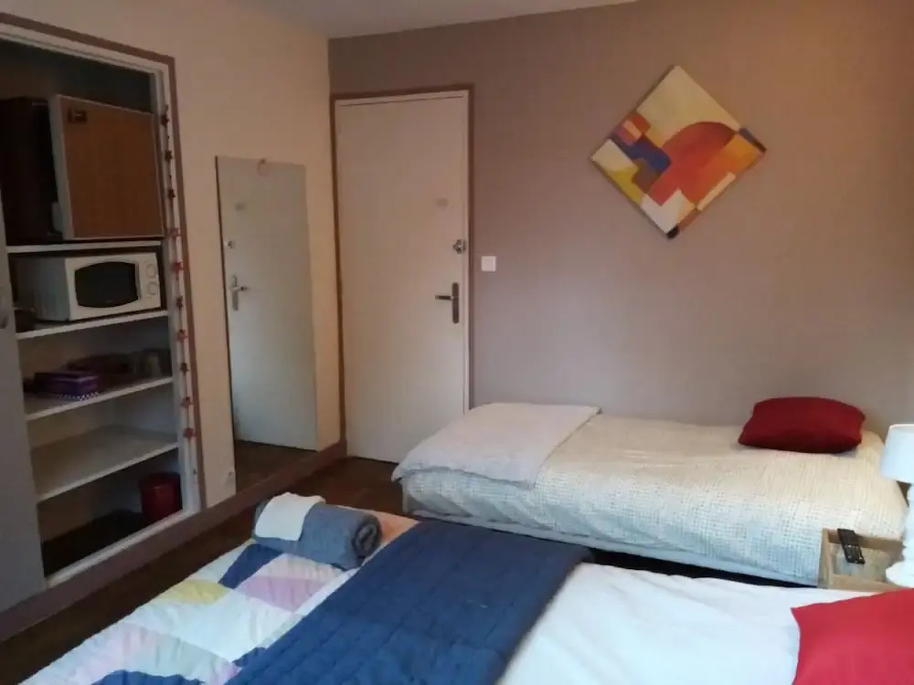 Havre de paix au bords de lEure - divers hébergements-2 CH sanitaires commmun