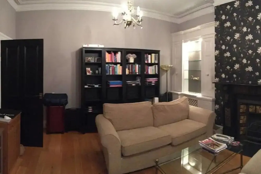 2bed, 2bath Flat Near Hampstead, 5min Walk to Tube