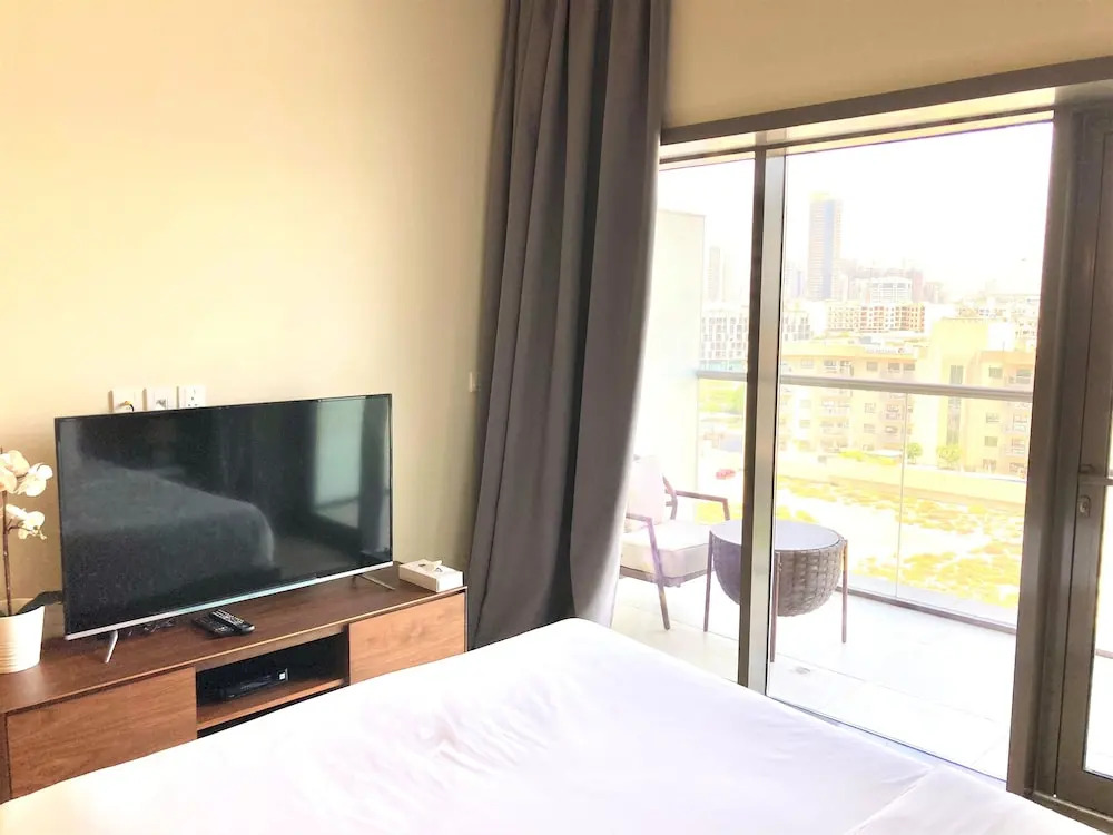 Amazing Studio With Balcony in Park View Dubai