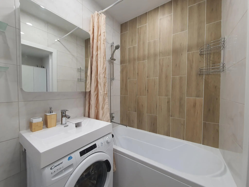 InnHome Apartments (ИннХоум) на набережной  Героя России С.А. Кислова 23