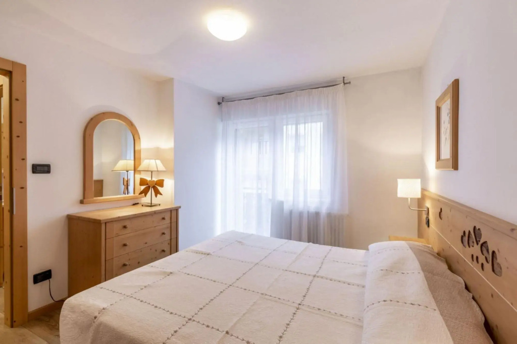 RICCI 15, two-room apartment. (022036-AT-066158)-403 RICCI INT. 15