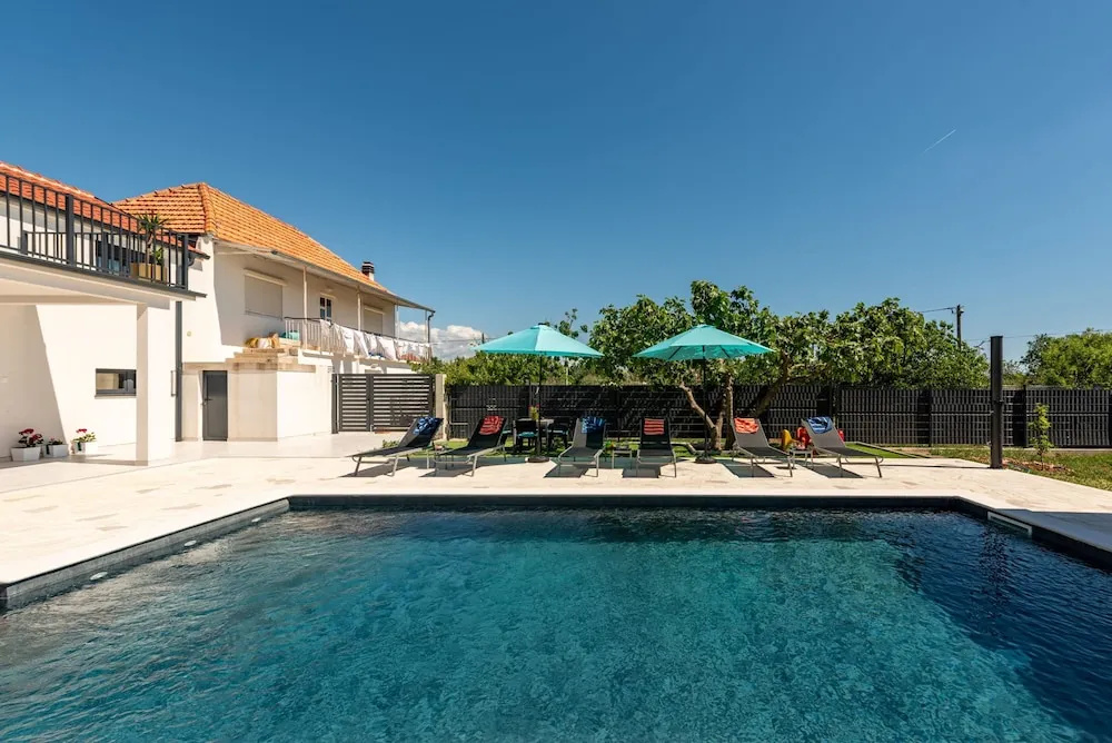Villa Flora Zadar Villas