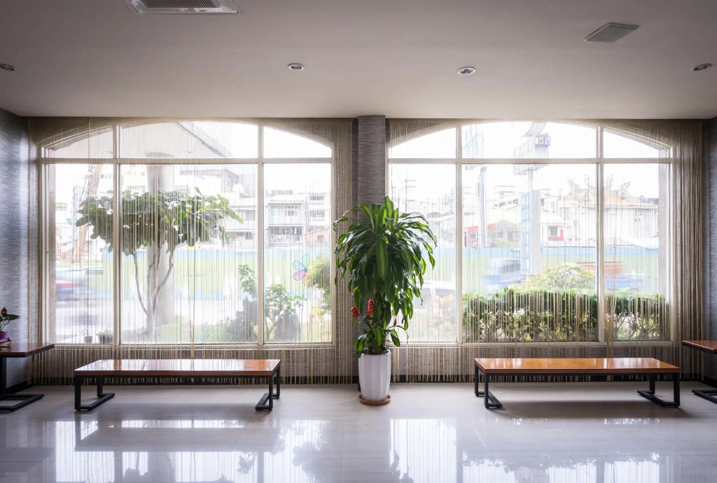 Golden Phoenix Hotel