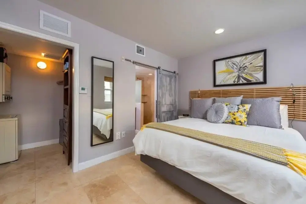 The Fountain 101 - One Bedroom Condo