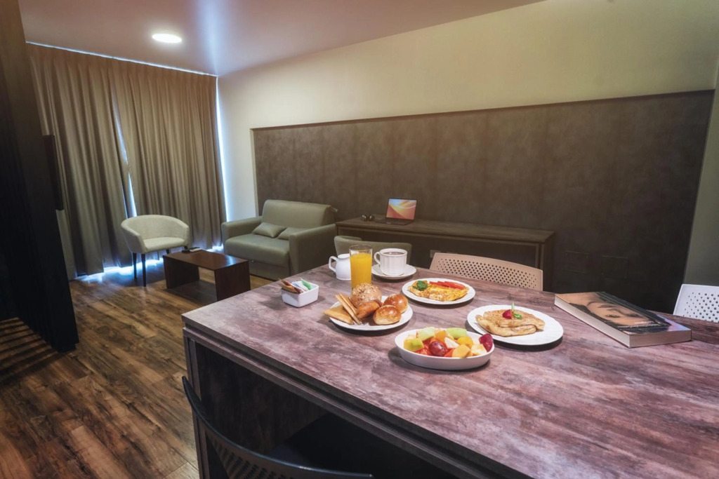 Urban Suites Apart Hotel