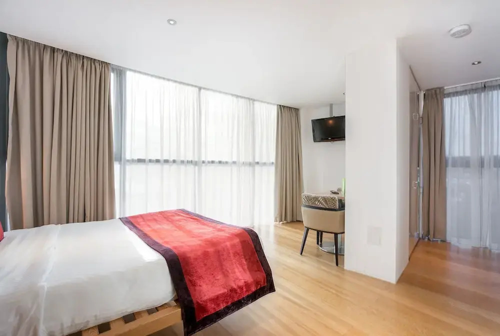 Tower Bridge London Apartments