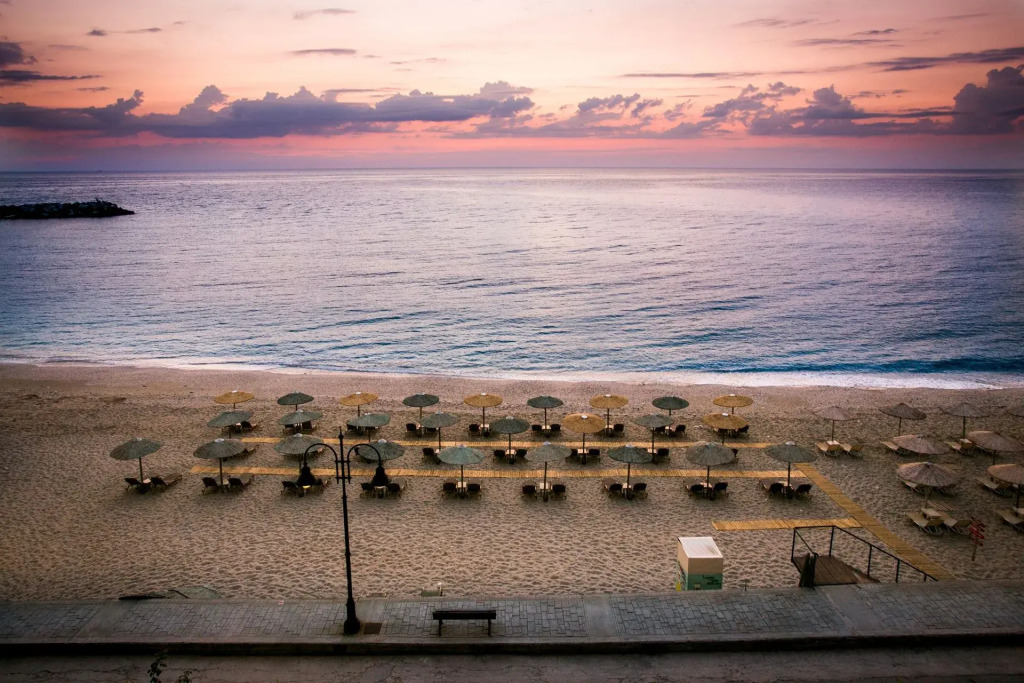 Kenta Beach Hotel