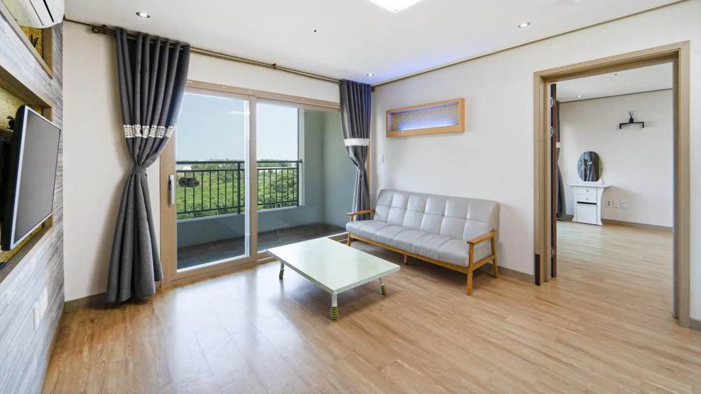 Seogwipo Narsha Resort