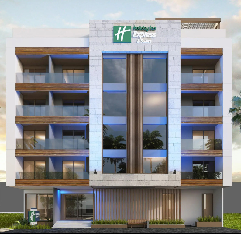 Holiday Inn Express & Suites - Playa del Carmen by IHG