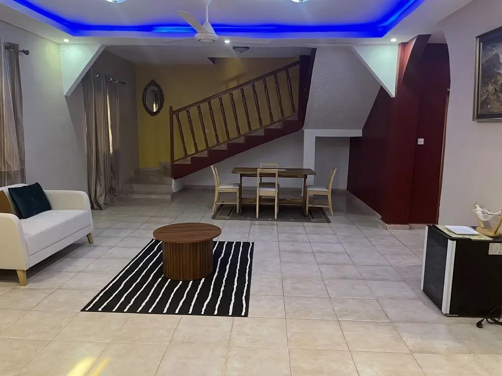 Captivating 5-bedroom Duplex With 4 Toilets