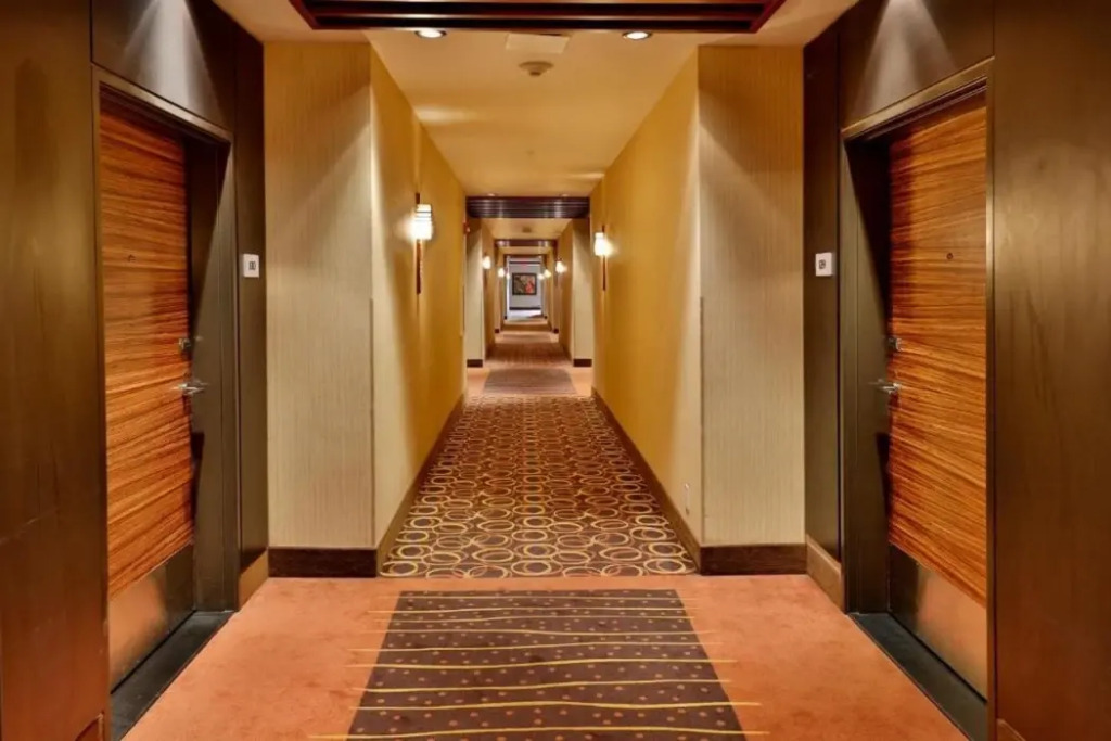 Edmonton Hotel & Convention Center Edmonton