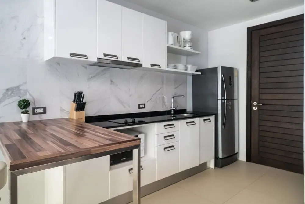 Et421 - Luxury Studio in Patong With Pool gym and Shuttle to Beach and Mall