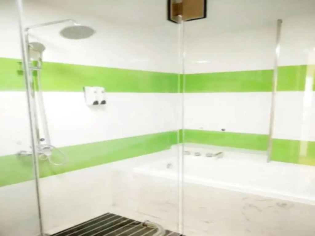 7 Days Inn Korla Bo Si Teng Lake Branch