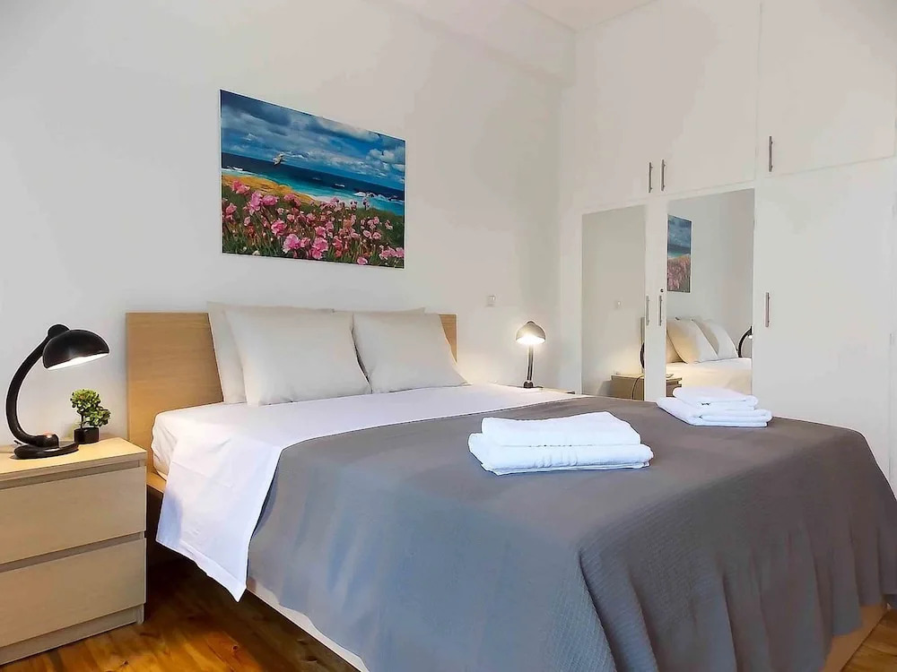 Modern Apartment Athens Center