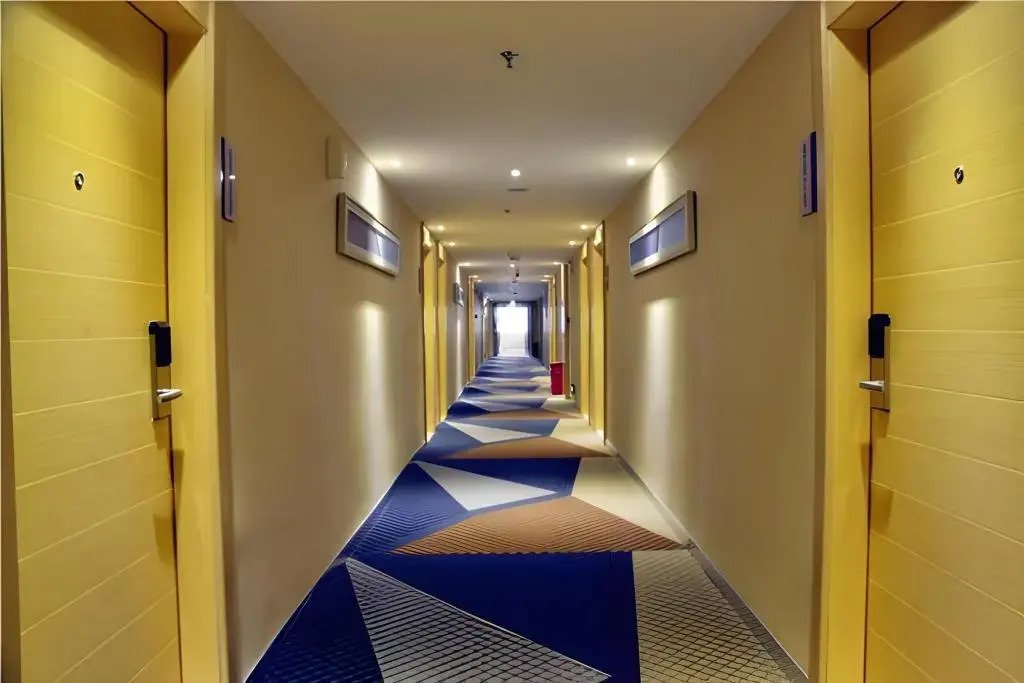 City Comfort Inn Maoming Renmin Road Walking Street