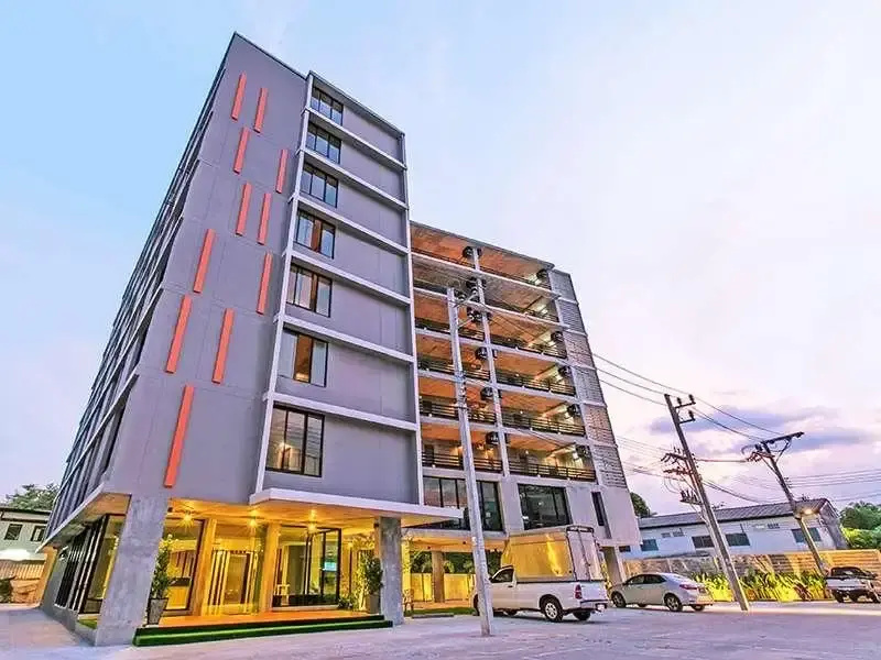 B2 Phuket Boutique & Budget Hotel