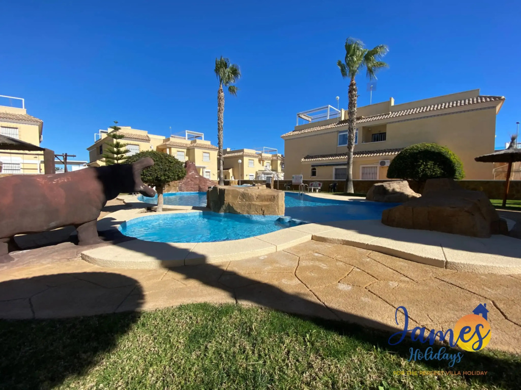 Brisa Golf II ground floor apartment with 2 comm pools EB6
