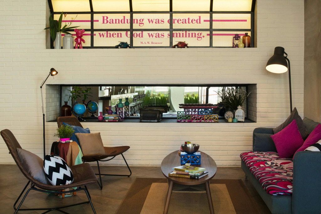 MOXY Bandung