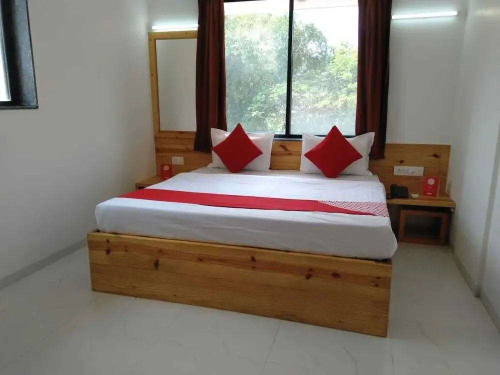 OYO 14437 Casa Fedora