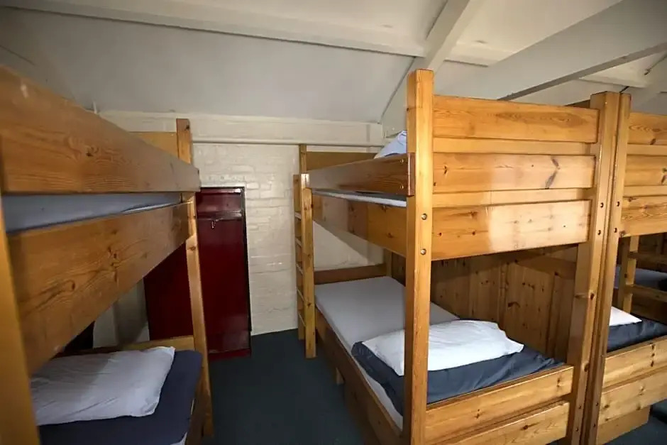 Denton House Hostel