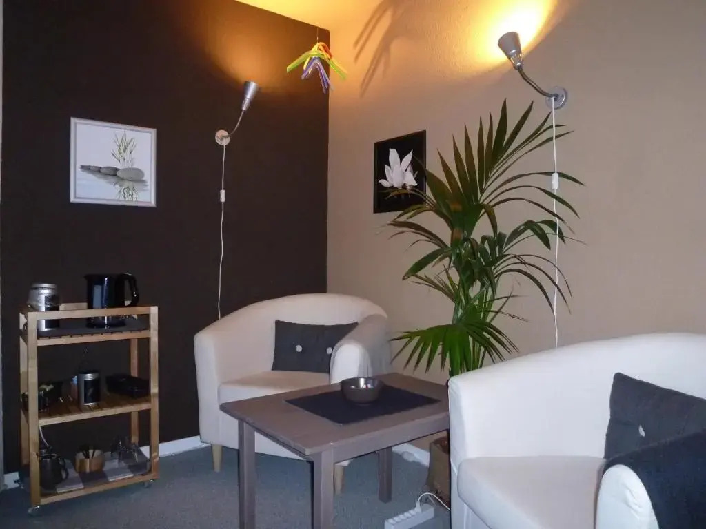 B&B Haussener