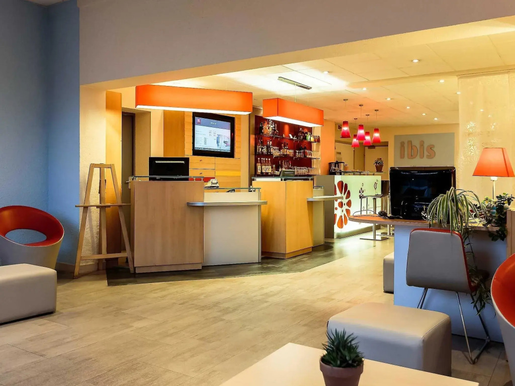 Ibis Clermont Ferrand A71 A75 La Méridienne
